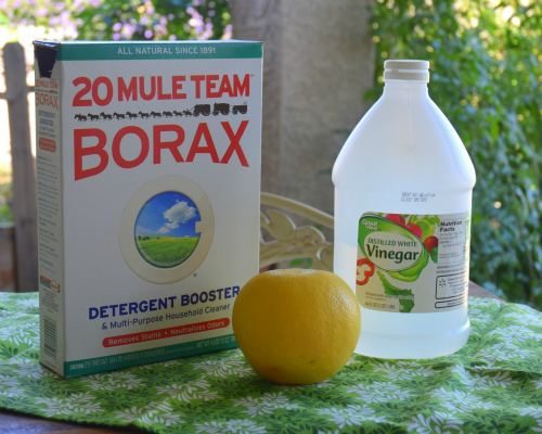 diy_grapefruit_disinfectant_cleaner