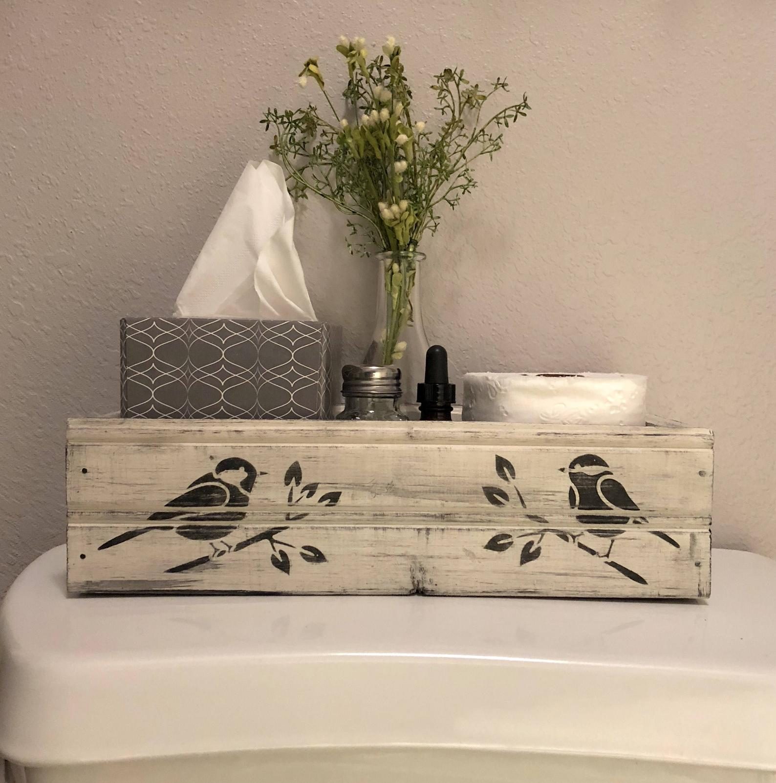 bird farmhouse crate