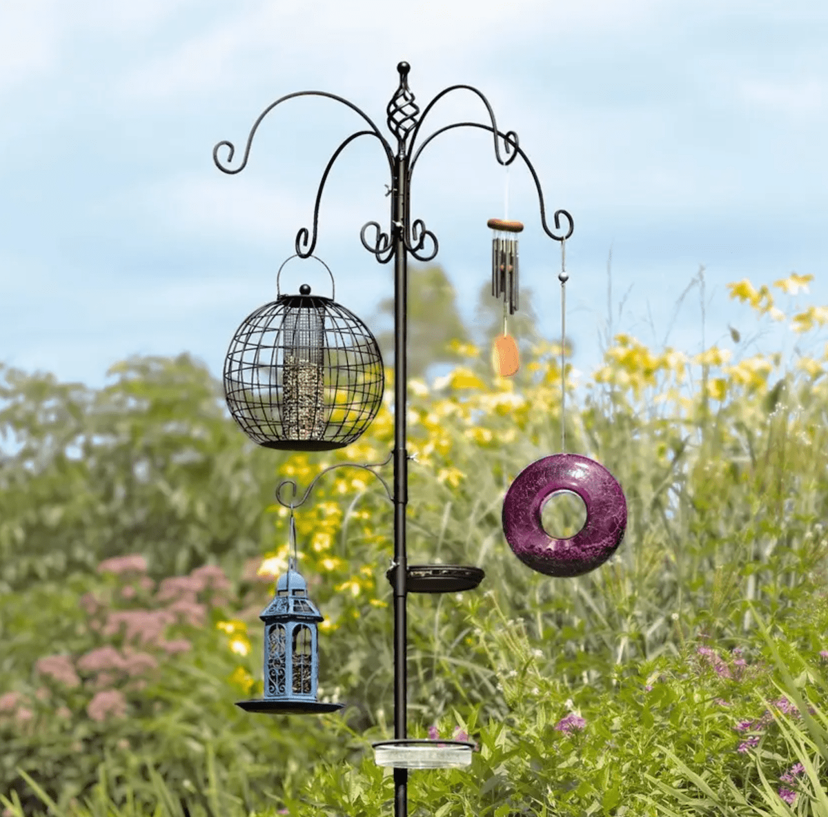 bird feeding station