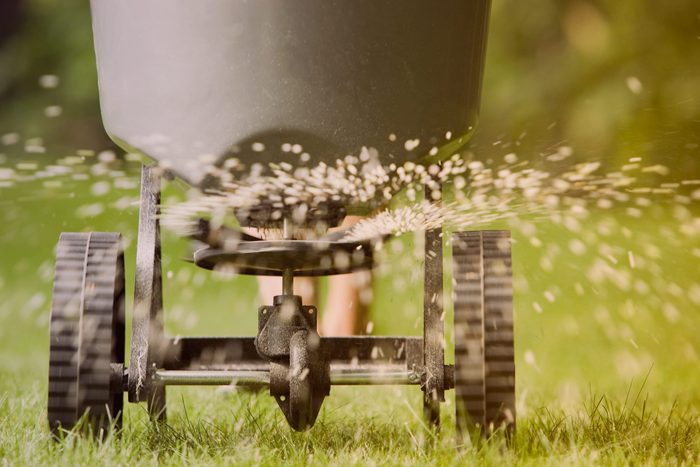 09 Landscaper Wont Tell You Furtilizer
