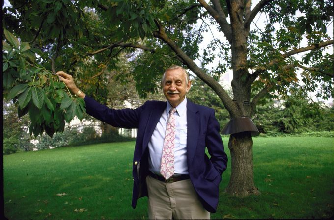 Irvin M. Williams white house garden