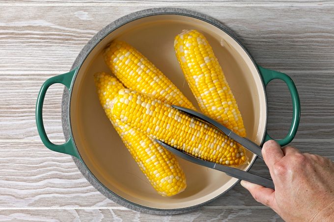 growing sweet corn